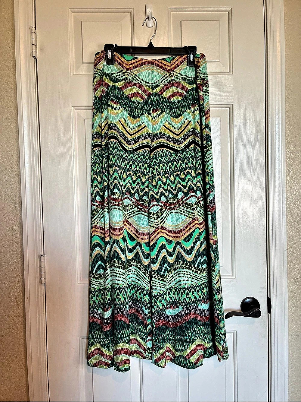 Wide Leg Pants Abstract Green & Pink